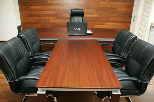 конференц стол для совещаний