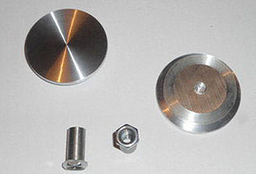 алюминиевое крепление стекла к стали