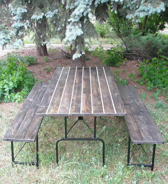 недорого стол раскладной и лавки для дачи